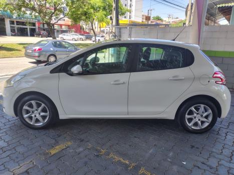 PEUGEOT 208 1.5 4P FLEX ALLURE, Foto 4 PEUGEOT 208 1.5 4P FLEX ALLURE, Foto 4