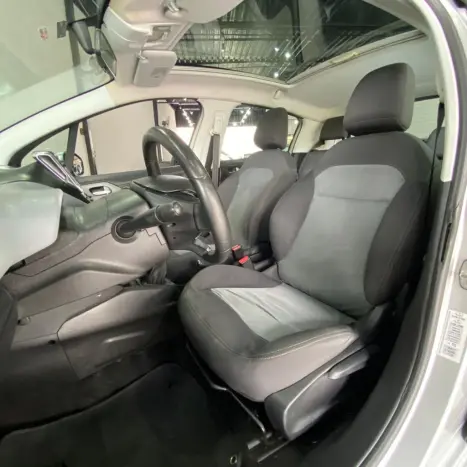 PEUGEOT 208 1.5 4P FLEX ALLURE, Foto 7