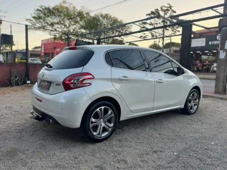 PEUGEOT 208 1.6 16V 4P FLEX GRIFFE AUTOMÁTICO, Foto 3 PEUGEOT 208 1.6 16V 4P FLEX GRIFFE AUTOMÁTICO, Foto 3