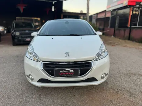 PEUGEOT 208 1.6 16V 4P FLEX GRIFFE AUTOMÁTICO, Foto 7 PEUGEOT 208 1.6 16V 4P FLEX GRIFFE AUTOMÁTICO, Foto 7