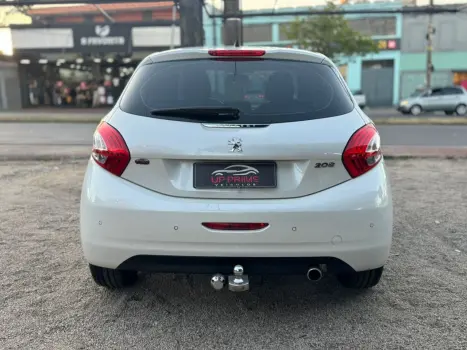 PEUGEOT 208 1.6 16V 4P FLEX GRIFFE AUTOMÁTICO, Foto 8 PEUGEOT 208 1.6 16V 4P FLEX GRIFFE AUTOMÁTICO, Foto 8