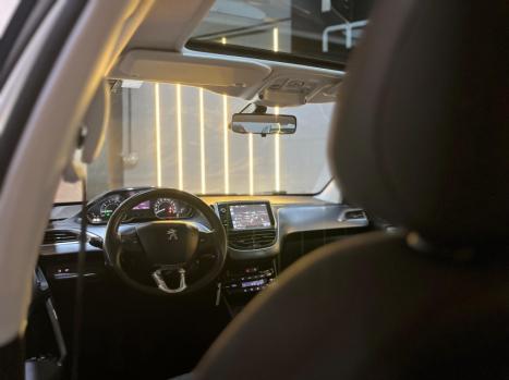 PEUGEOT 208 1.6 16V 4P FLEX GRIFFE, Foto 7