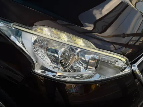 PEUGEOT 208 1.6 16V 4P FLEX GRIFFE AUTOM�TICO, Foto 13