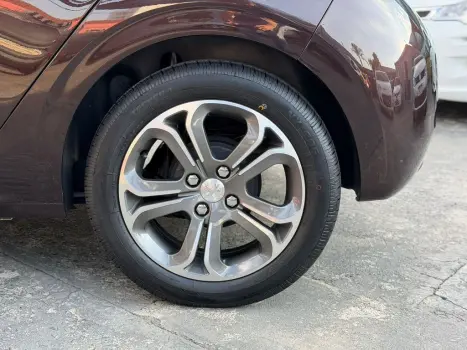 PEUGEOT 208 1.6 16V 4P FLEX GRIFFE AUTOM�TICO, Foto 18