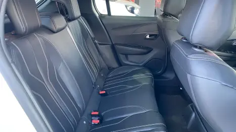 PEUGEOT 208 , Foto 8