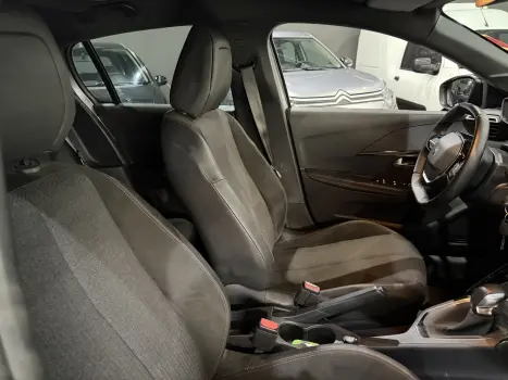 PEUGEOT 208 , Foto 12