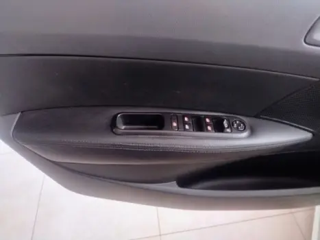 PEUGEOT 308 2.0 16V 4P FLEX ALLURE, Foto 8