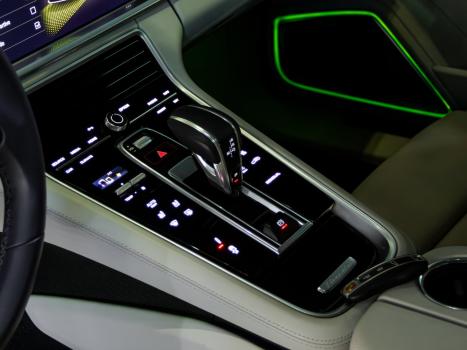 PORSCHE Panamera 4.0 32V V8 4P E-HYBRID S PDK TURBO AUTOM�TICO, Foto 31