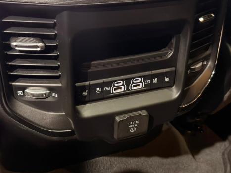 RAM 1500 5.7 V8 LIIMITED CABINE DUPLA 4X4 AUTOM�TICO, Foto 9