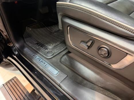 RAM 1500 5.7 V8 LIIMITED CABINE DUPLA 4X4 AUTOM�TICO, Foto 19