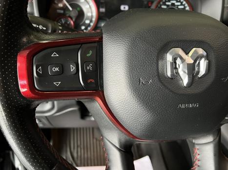 RAM 1500 5.7 V8 REBEL CABINE DUPLA 4X4 AUTOMTICO, Foto 12