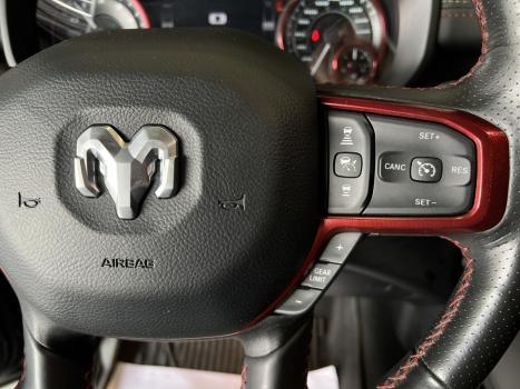 RAM 1500 5.7 V8 REBEL CABINE DUPLA 4X4 AUTOMTICO, Foto 13