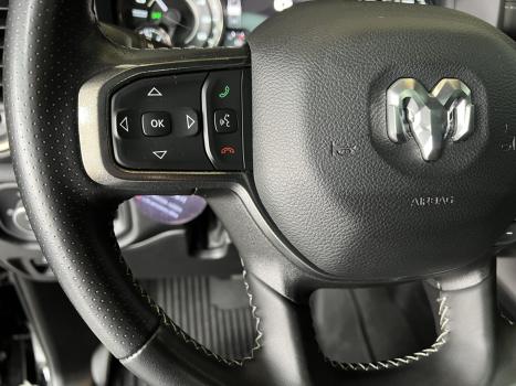 RAM 1500 5.7 V8 REBEL CABINE DUPLA 4X4 AUTOMTICO, Foto 11