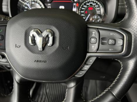 RAM 1500 5.7 V8 REBEL CABINE DUPLA 4X4 AUTOMTICO, Foto 12