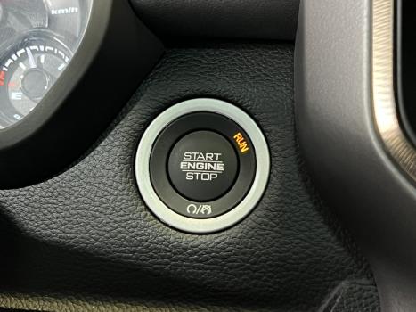 RAM 1500 5.7 V8 REBEL CABINE DUPLA 4X4 AUTOMTICO, Foto 13