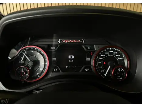 RAM 1500 5.7 V8 REBEL CABINE DUPLA 4X4 AUTOM�TICO, Foto 10