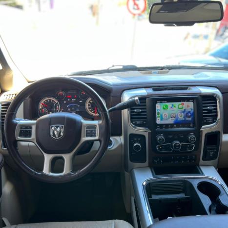 RAM 2500 6.7 I6 24V SLT CABINE DUPLA TURBO DIESEL LARAMIE 4X4 AUTOM�TICO, Foto 5