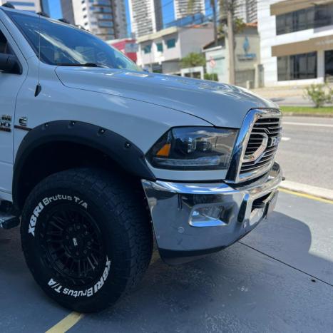 RAM 2500 6.7 I6 24V SLT CABINE DUPLA TURBO DIESEL LARAMIE 4X4 AUTOM�TICO, Foto 12