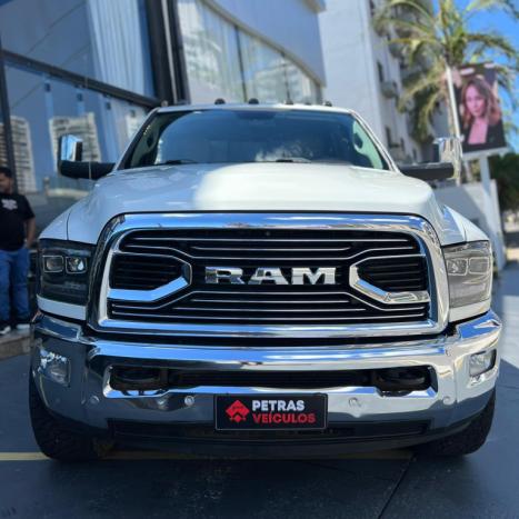 RAM 2500 6.7 I6 24V SLT CABINE DUPLA TURBO DIESEL LARAMIE 4X4 AUTOM�TICO, Foto 13