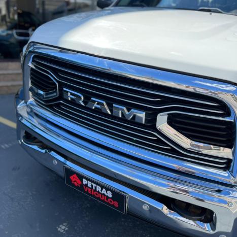 RAM 2500 6.7 I6 24V SLT CABINE DUPLA TURBO DIESEL LARAMIE 4X4 AUTOM�TICO, Foto 16