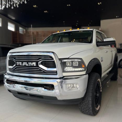 RAM 2500 6.7 I6 24V SLT CABINE DUPLA TURBO DIESEL LARAMIE 4X4 AUTOM�TICO, Foto 2