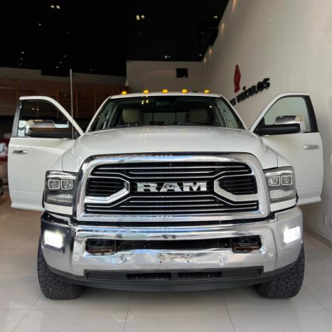 RAM 2500 6.7 I6 24V SLT CABINE DUPLA TURBO DIESEL LARAMIE 4X4 AUTOM�TICO, Foto 3