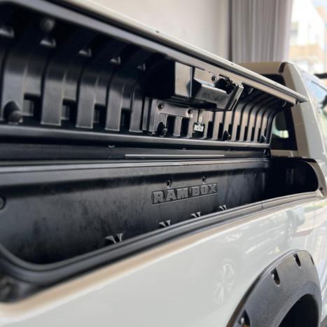 RAM 2500 6.7 I6 24V SLT CABINE DUPLA TURBO DIESEL LARAMIE 4X4 AUTOM�TICO, Foto 7