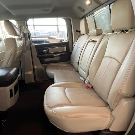 RAM 2500 6.7 I6 24V SLT CABINE DUPLA TURBO DIESEL LARAMIE 4X4 AUTOM�TICO, Foto 13