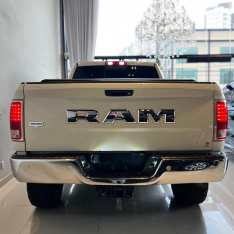 RAM 2500 6.7 I6 24V SLT CABINE DUPLA TURBO DIESEL LARAMIE 4X4 AUTOM�TICO, Foto 18