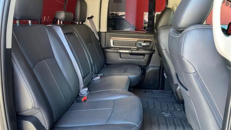 RAM Classic 5.7 V8 32V 4P HEMI LARAMIE AUTOMTICO, Foto 7
