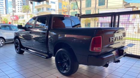 RAM Classic 5.7 V8 32V 4P HEMI LARAMIE AUTOMTICO, Foto 8