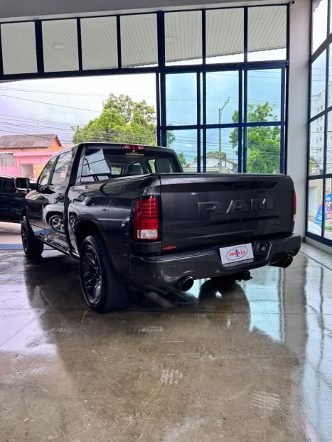 RAM Classic 5.7 V8 32V 4P HEMI LARAMIE AUTOMÁTICO, Foto 11