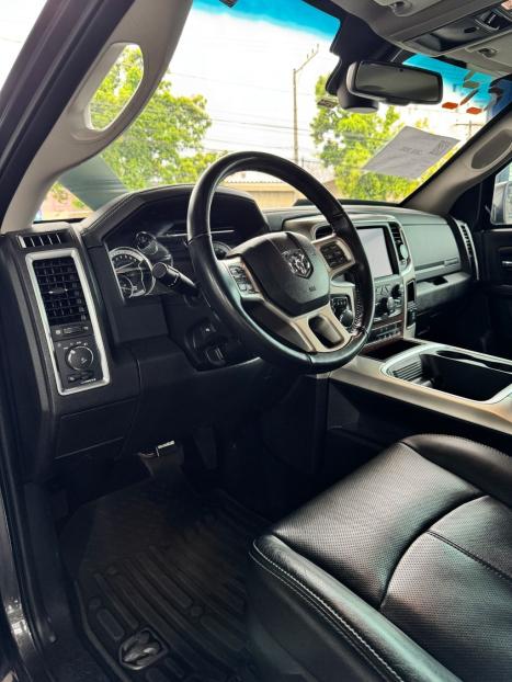 RAM Classic 5.7 V8 32V 4P HEMI LARAMIE AUTOMÁTICO, Foto 14