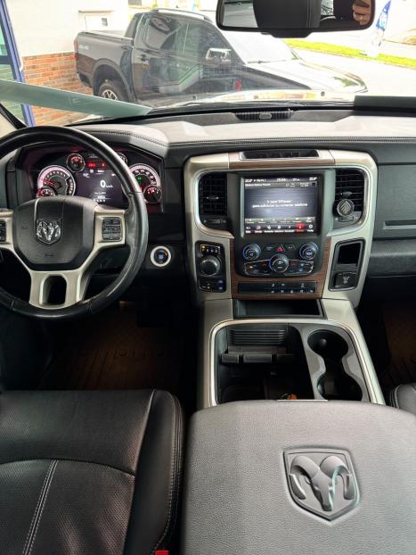RAM Classic 5.7 V8 32V 4P HEMI LARAMIE AUTOMÁTICO, Foto 17
