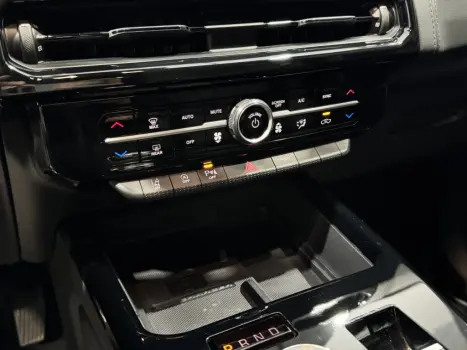 RAM Rampage 2.0 4P HURRICANE 4 TURBO REBEL 4X4 AUTOM�TICO, Foto 11