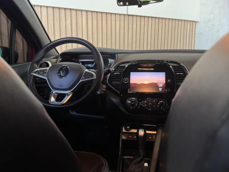 RENAULT Captur 1.3 16V 4P FLEX TCE ICONIC TURBO X-TRONIC AUTOM�TICO CVT, Foto 6