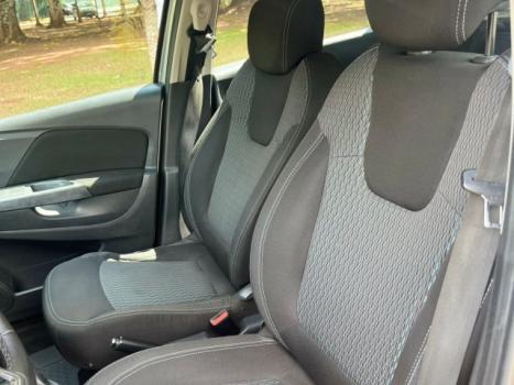 RENAULT Captur 1.6 16V 4P FLEX SCE LIFE X-TRONIC CVT, Foto 6