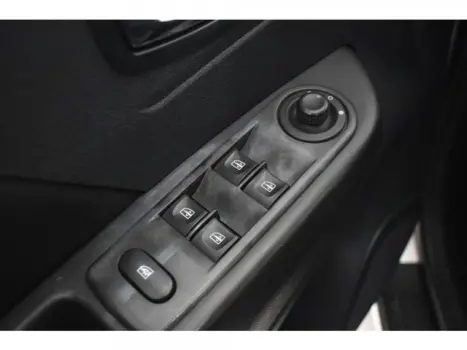 RENAULT Captur 1.6 16V 4P FLEX SCE LIFE X-TRONIC CVT, Foto 8