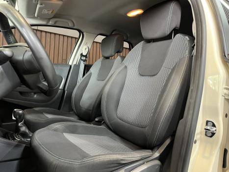 RENAULT Captur 1.6 16V 4P FLEX SCE LIFE X-TRONIC CVT, Foto 19