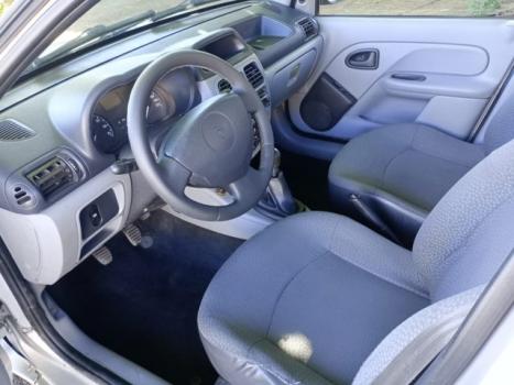 RENAULT Clio Hatch 1.0 16V 4P FLEX CAMPUS, Foto 2