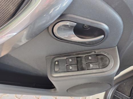 RENAULT Duster 1.6 16V 4P FLEX DYNAMIQUE, Foto 12