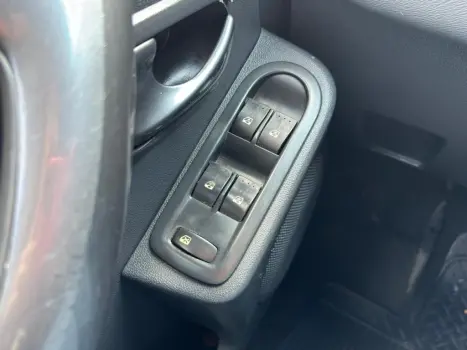 RENAULT Duster 1.6 16V 4P FLEX DYNAMIQUE, Foto 16