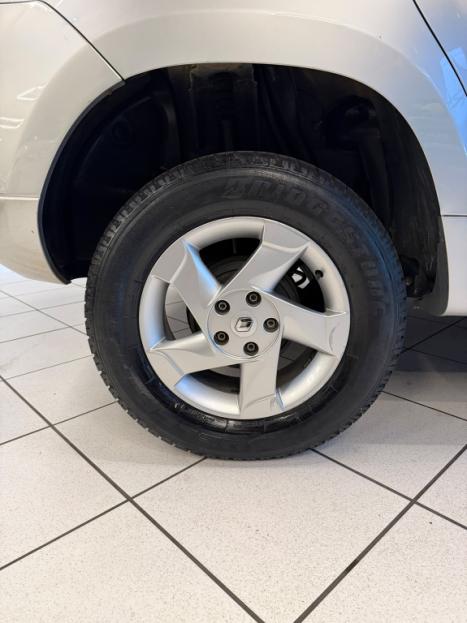 RENAULT Duster 1.6 16V 4P FLEX DYNAMIQUE, Foto 6