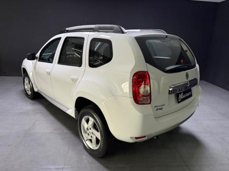 RENAULT Duster 1.6 16V 4P FLEX DYNAMIQUE, Foto 2