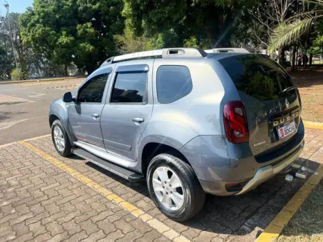 RENAULT Duster 2.0 16V 4P FLEX DYNAMIQUE AUTOMÁTICO, Foto 11 RENAULT Duster 2.0 16V 4P FLEX DYNAMIQUE AUTOMÁTICO, Foto 11