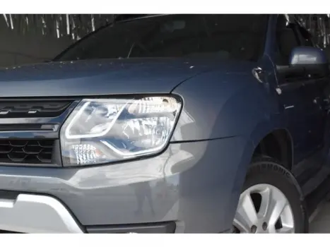 RENAULT Duster 2.0 16V 4P FLEX DYNAMIQUE AUTOMTICO, Foto 2