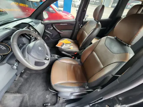 RENAULT Duster 2.0 16V 4P FLEX DYNAMIQUE AUTOMÁTICO, Foto 3 RENAULT Duster 2.0 16V 4P FLEX DYNAMIQUE AUTOMÁTICO, Foto 3