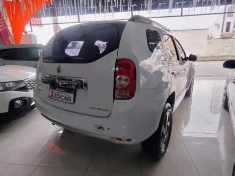 RENAULT Duster 2.0 16V 4P FLEX DYNAMIQUE AUTOM�TICO, Foto 2