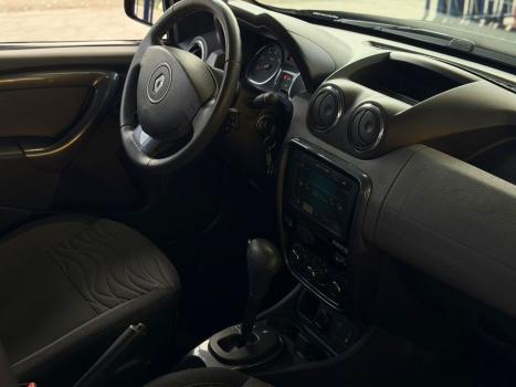 RENAULT Duster 2.0 16V 4P FLEX TECH ROAD II AUTOM�TICO, Foto 13