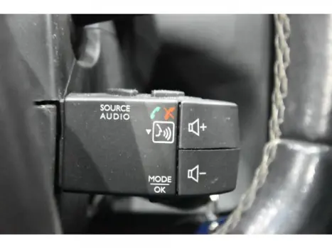 RENAULT Duster 2.0 16V 4P FLEX DYNAMIQUE AUTOM�TICO, Foto 8
